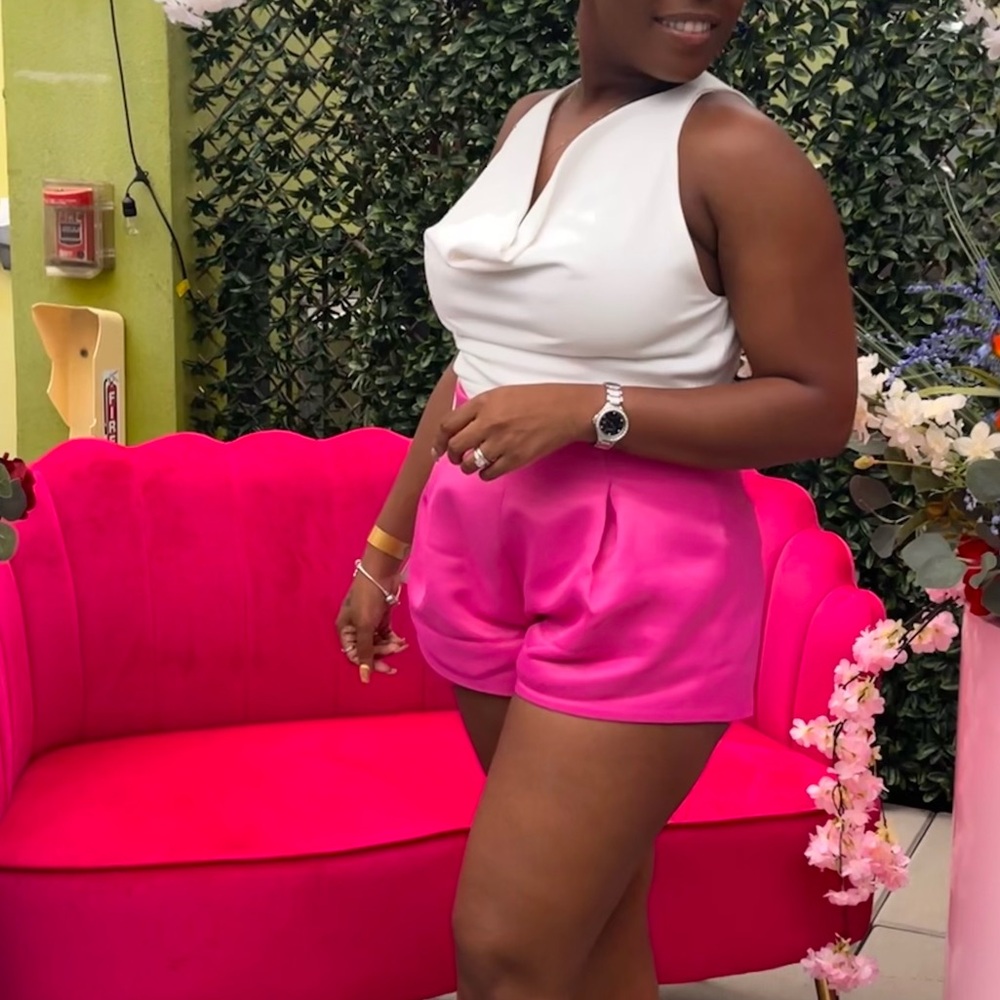 Zara Stylish Pink Women's Shorts